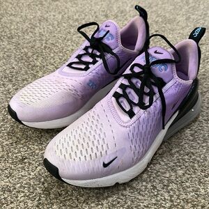 Nike Air Max 270 - Women’s Size 11.5